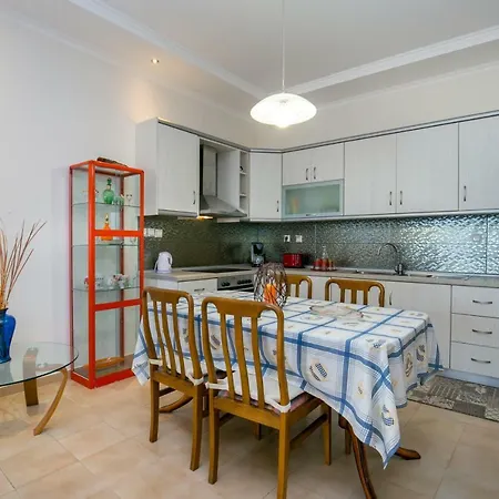 Kallisti Apartamento *